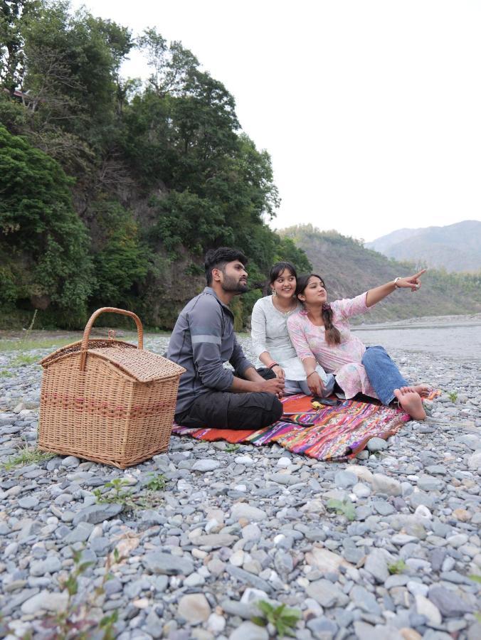 Sukoon - A Wellness Resort, Uttarakhand Chuharpur Εξωτερικό φωτογραφία
